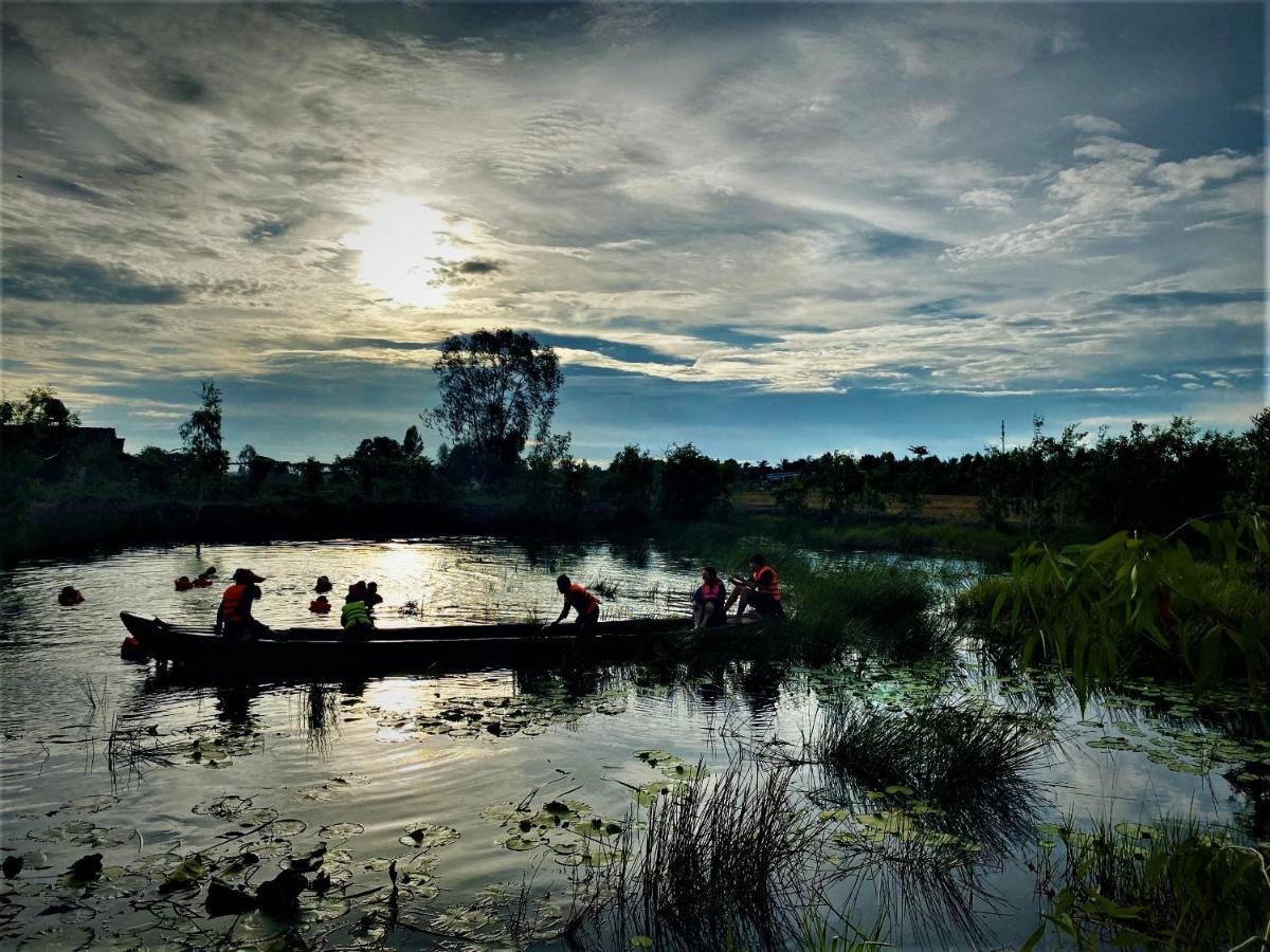 Viet Mekong Farmstay Tràm Chim Zewnętrze zdjęcie