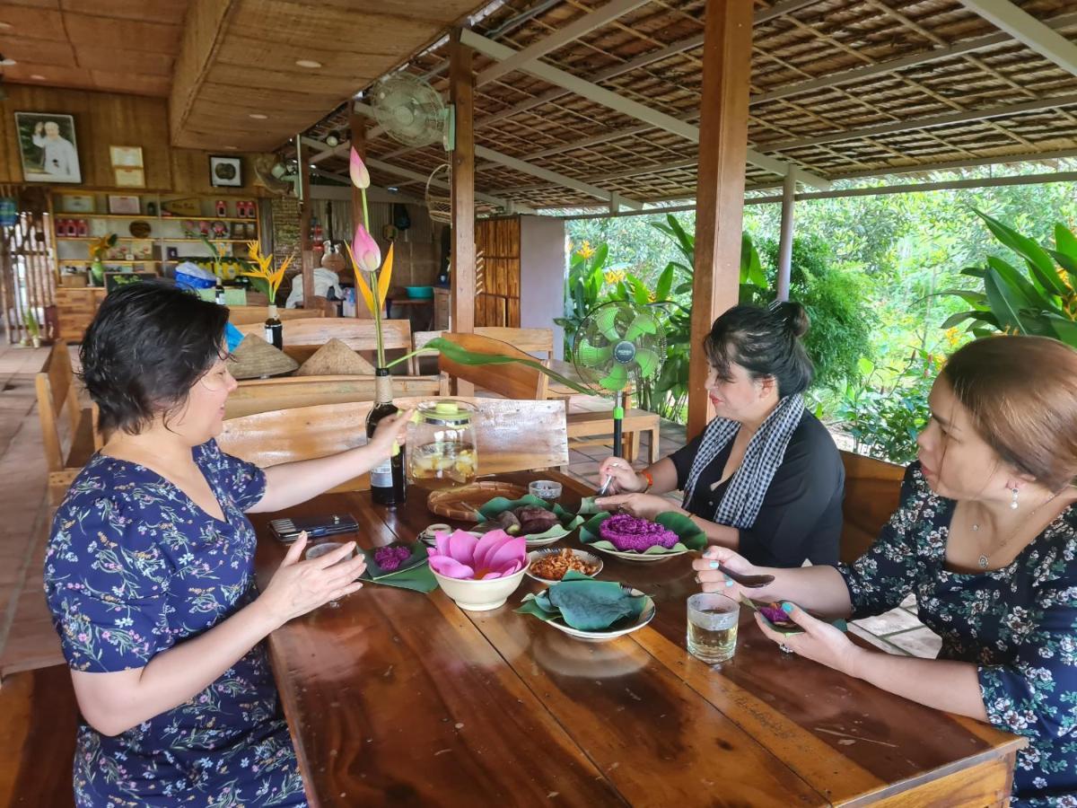 Viet Mekong Farmstay Tràm Chim Zewnętrze zdjęcie